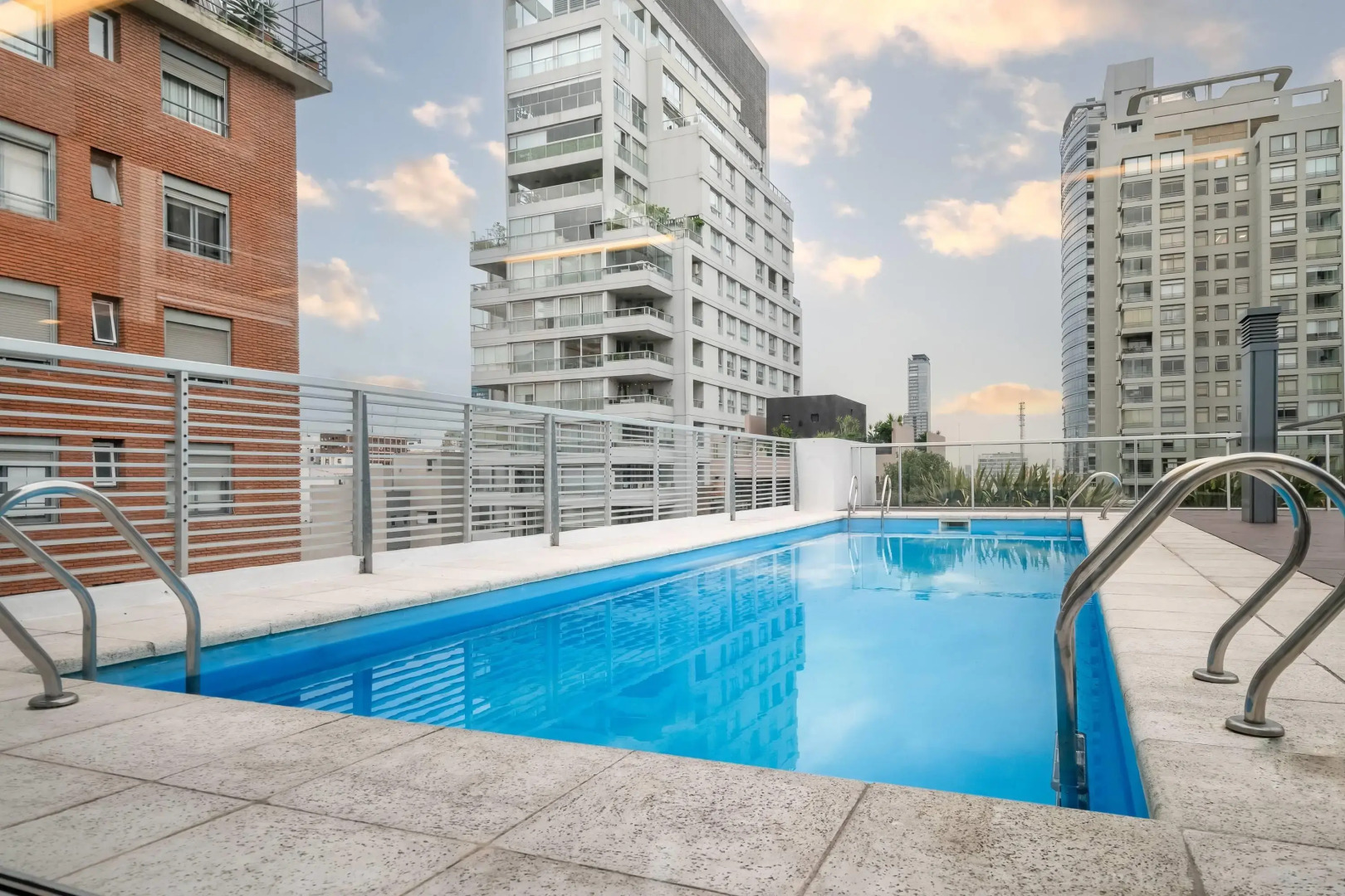 Dazzler by Wyndham Buenos Aires Polo