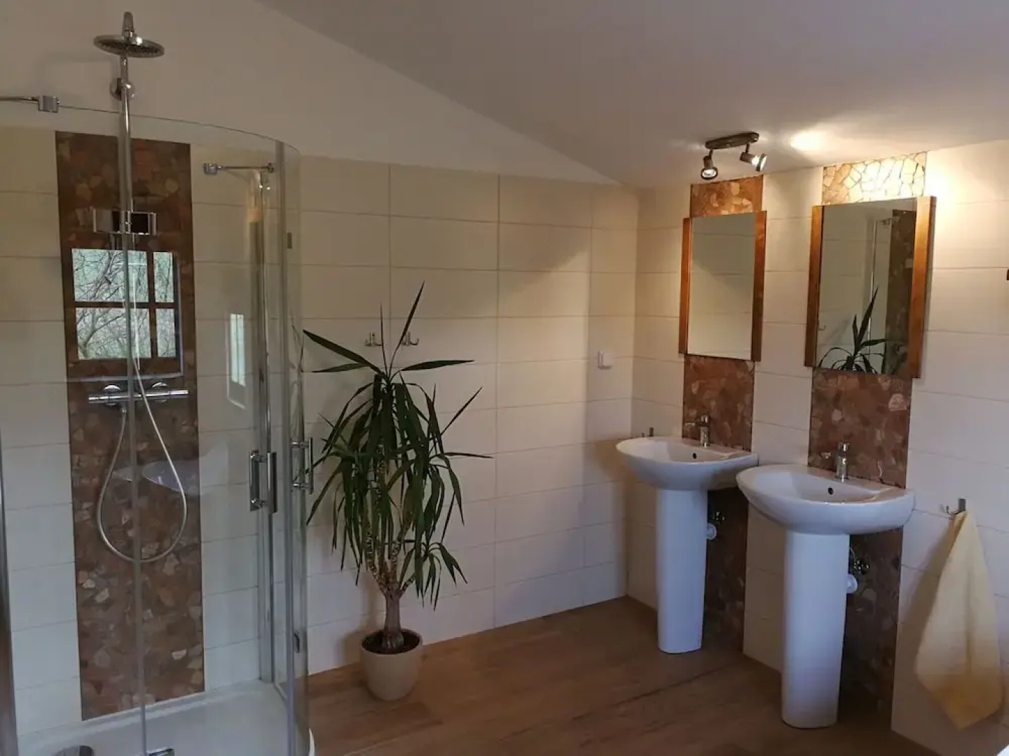 Authentic Farmhouse in Bozanov With Private Garden
