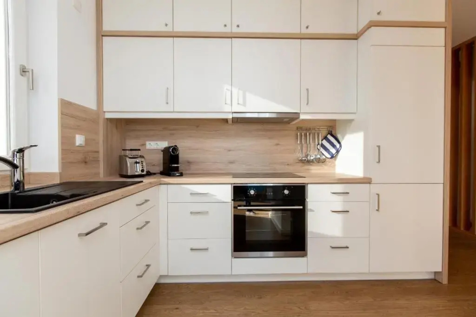 4 Zimmer Maisonette 3 Balkone optional Bootsliegeplatz Haus 6 A6