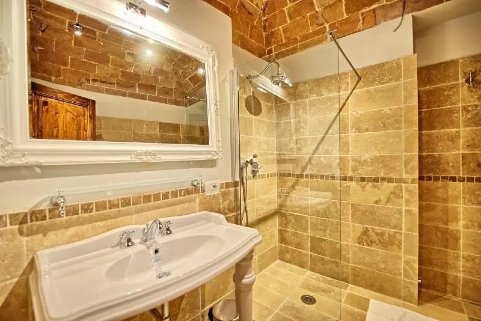 Villa Sant'Anastasio Luxury Agriturismo