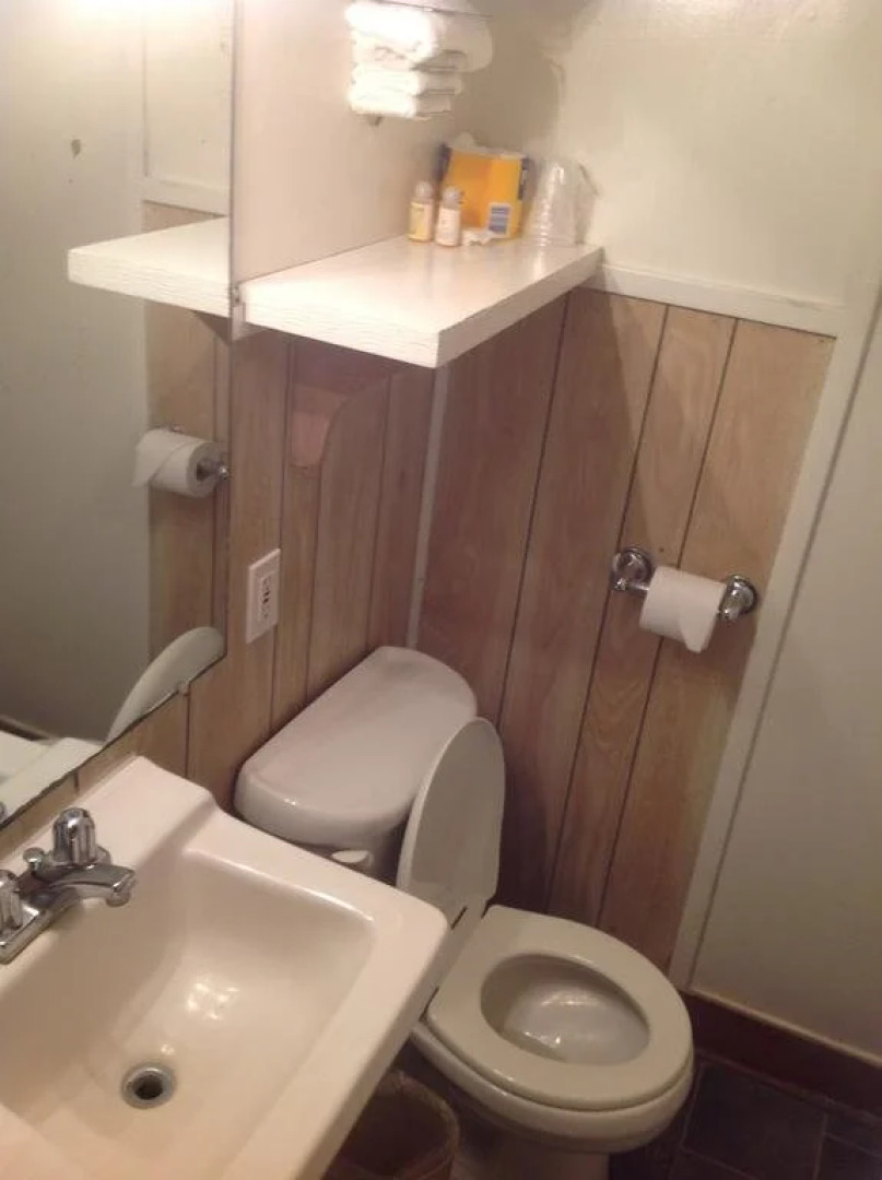 L'Acadie Inn & RV Park