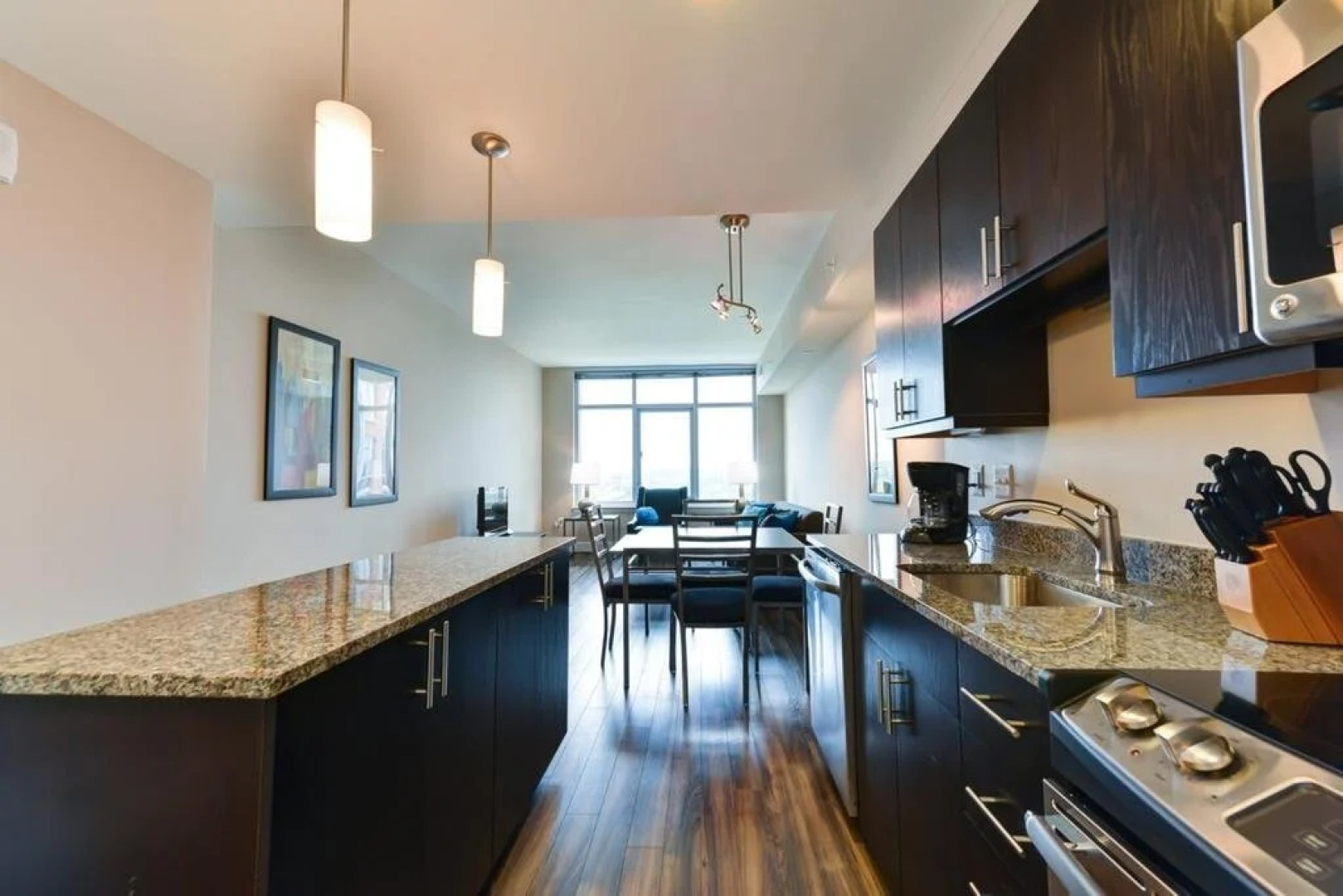 National at Reston Town Center