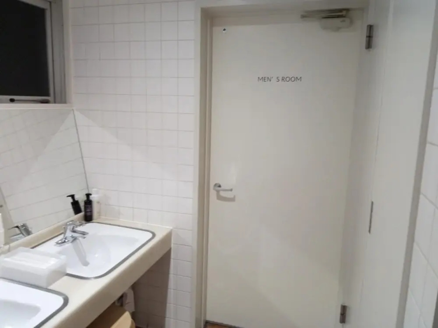 Отель Coco Stay Nishikawaguchi Ekimae