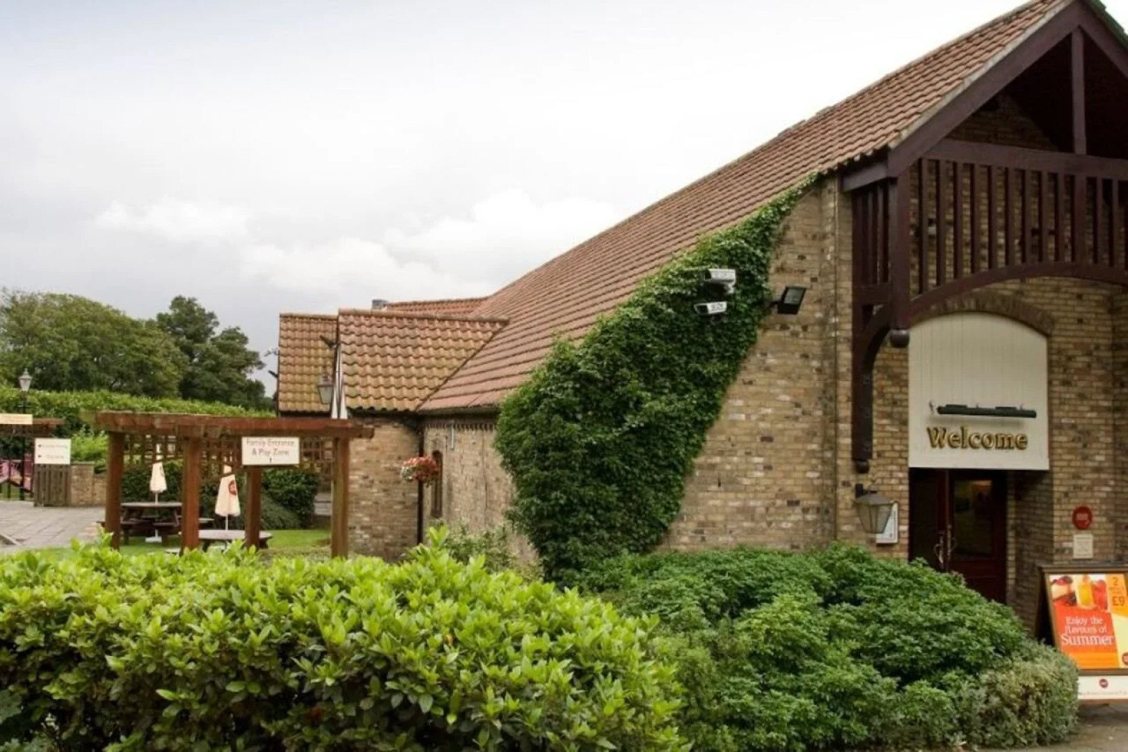 Premier Inn Hull West