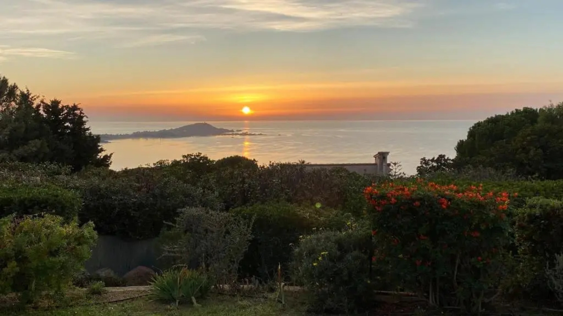 Villa 180 m2 vue Mer au calme grand terrain Porticcio