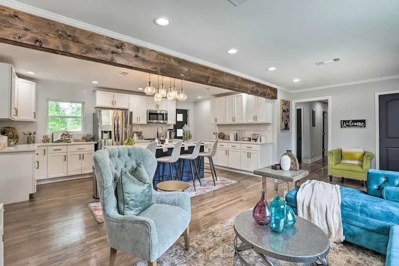 Modern, Colorful Home ~ 2 Mi to Tuskegee Uni