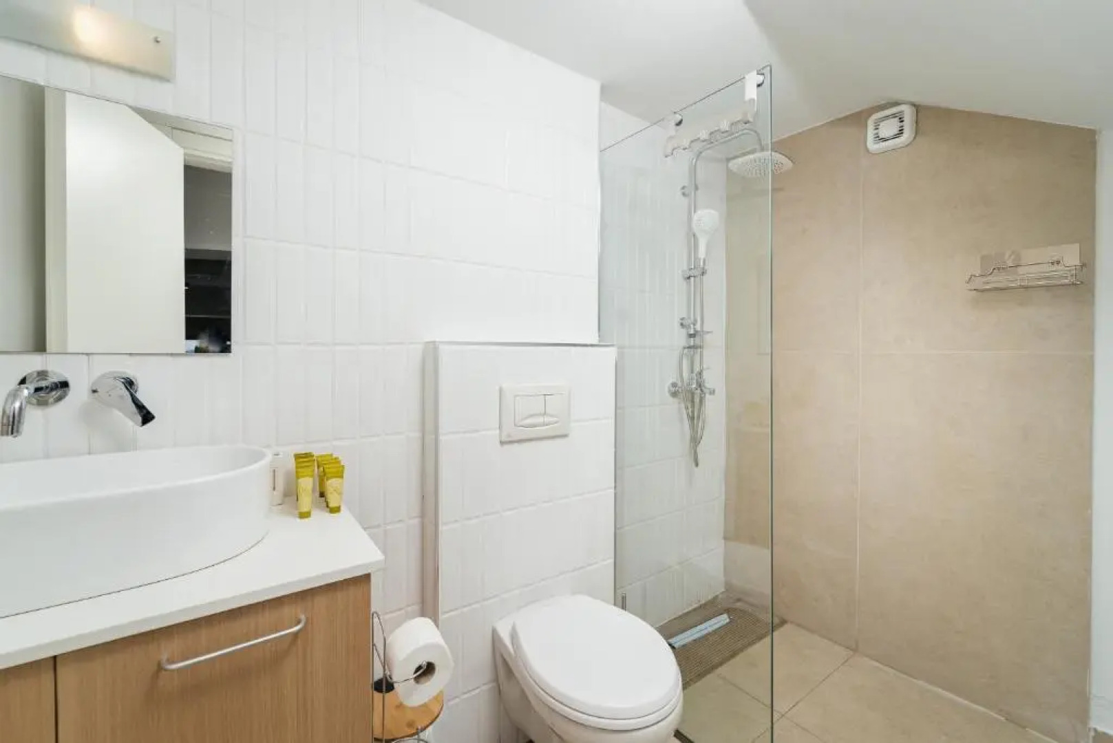 Lefkada Blue Luxury Apartments , Perigiali A2 deck level