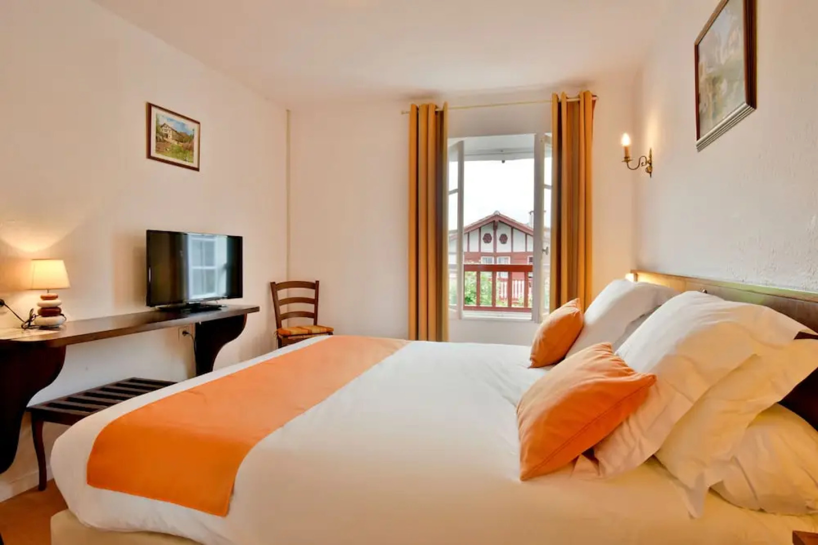 Hotel Restaurant Baratxartea