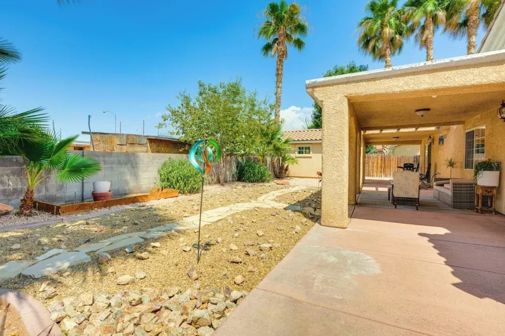Spacious Mesquite Home ~ 3 Mi to Golf Courses!