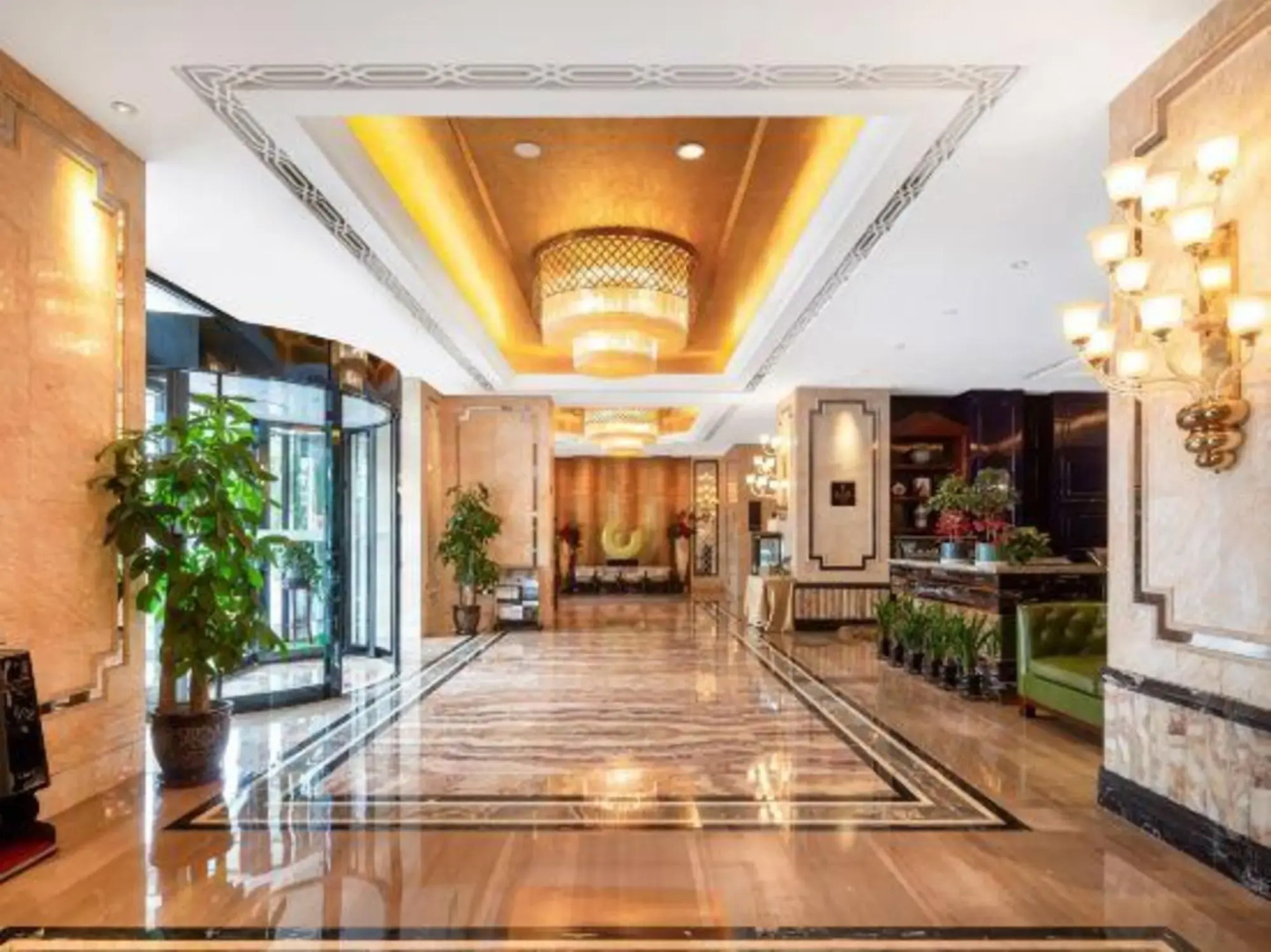 Celebrity Deyang Hotel