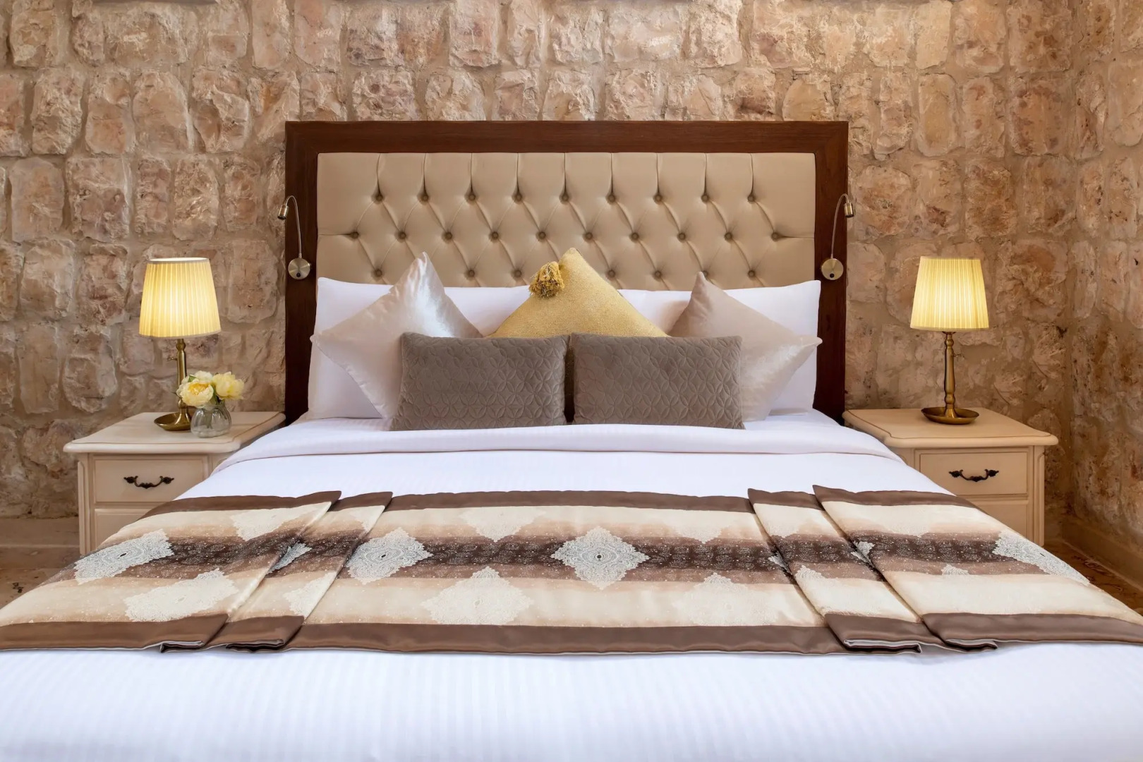 Al Samriya, Autograph Collection