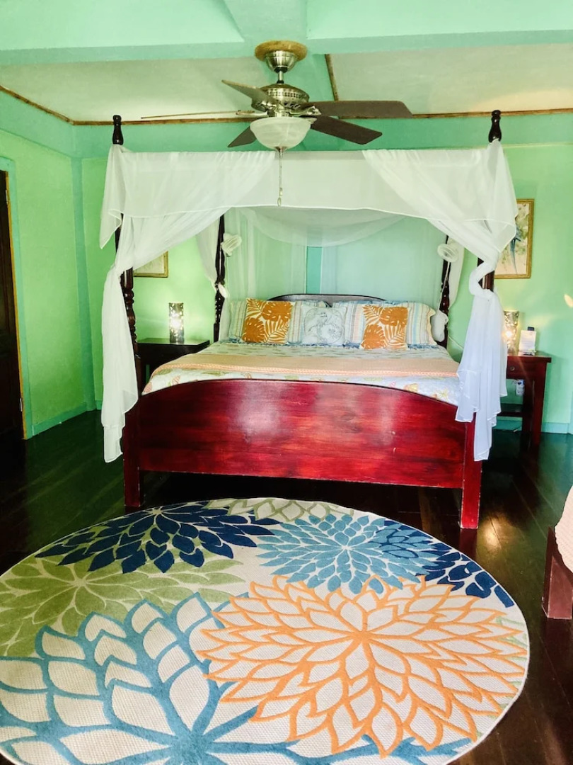 Dolphin Bay Hideaway