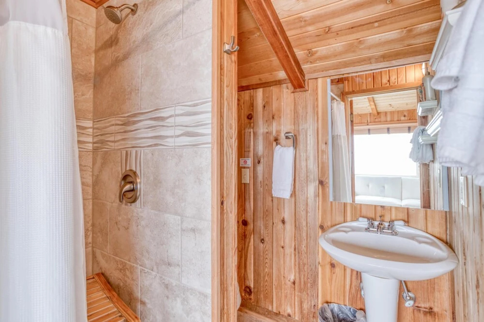 Cliff House - Waldport