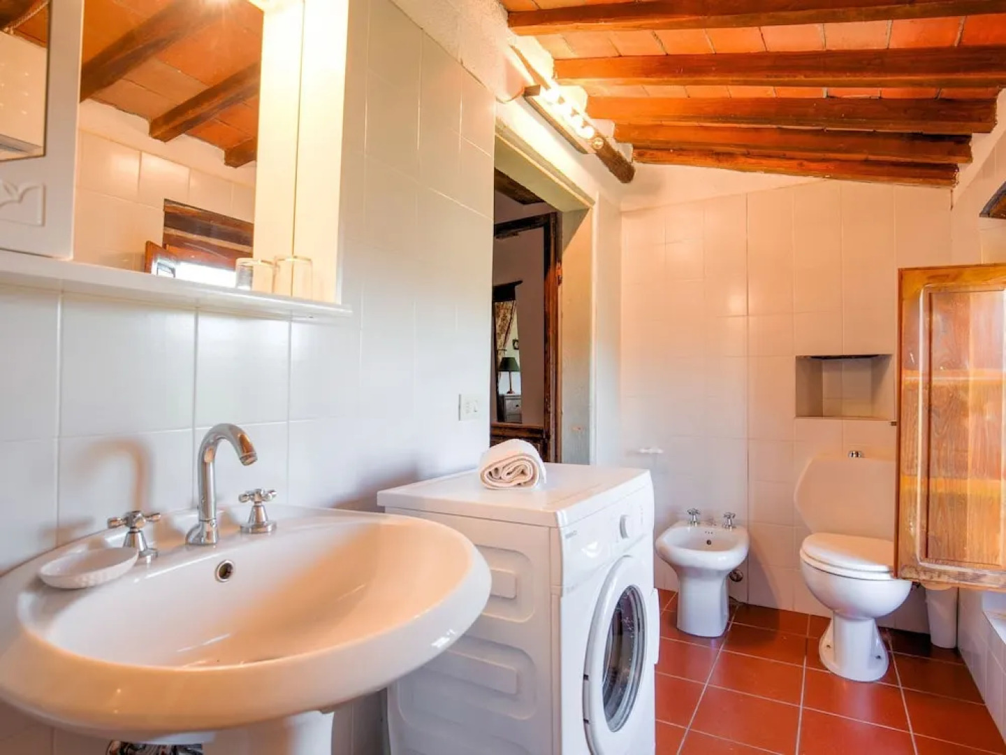 A Beautiful, Traditional Tuscan Hamlet in the Hills