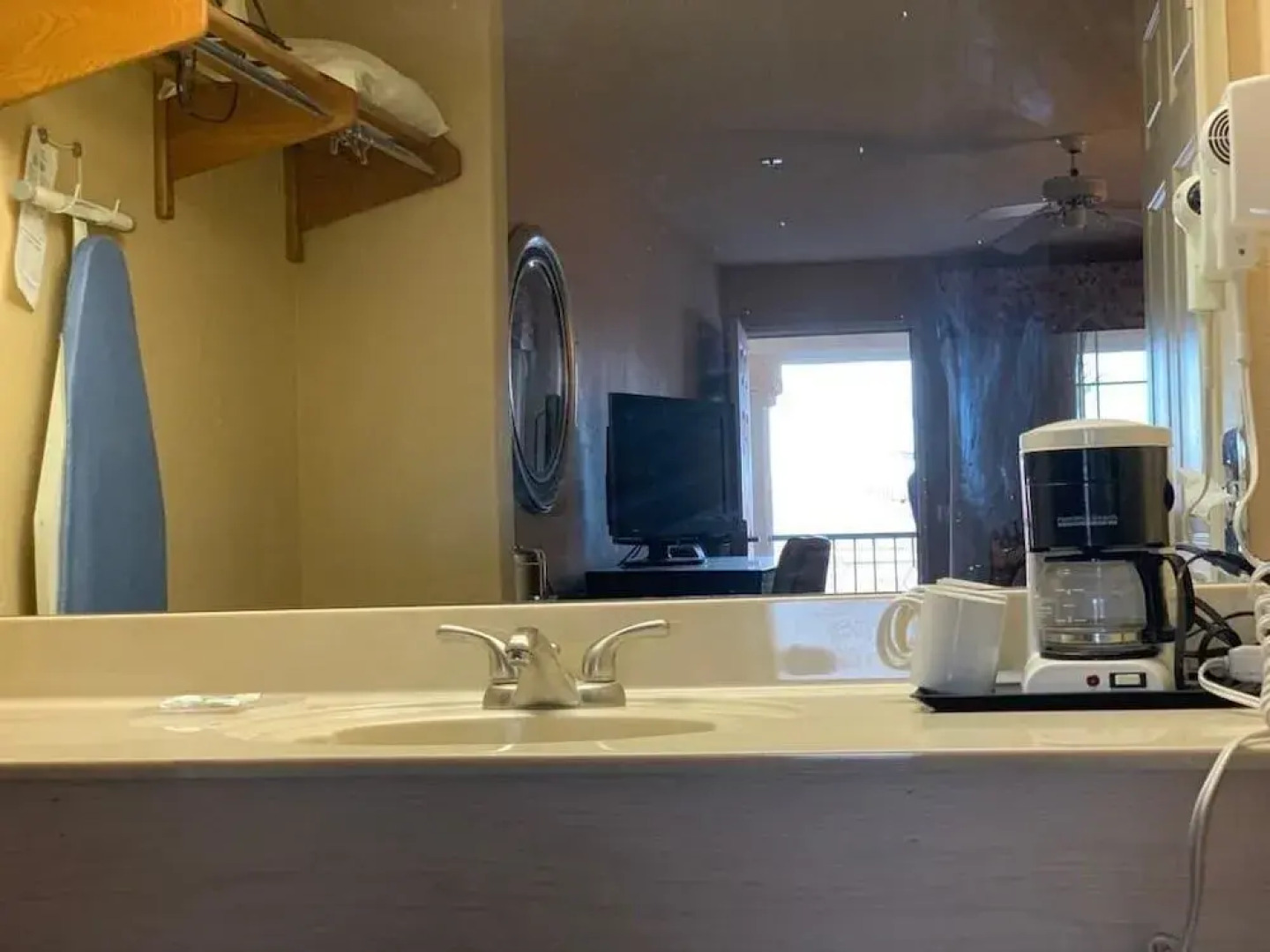 Calipatria Inn And Suites