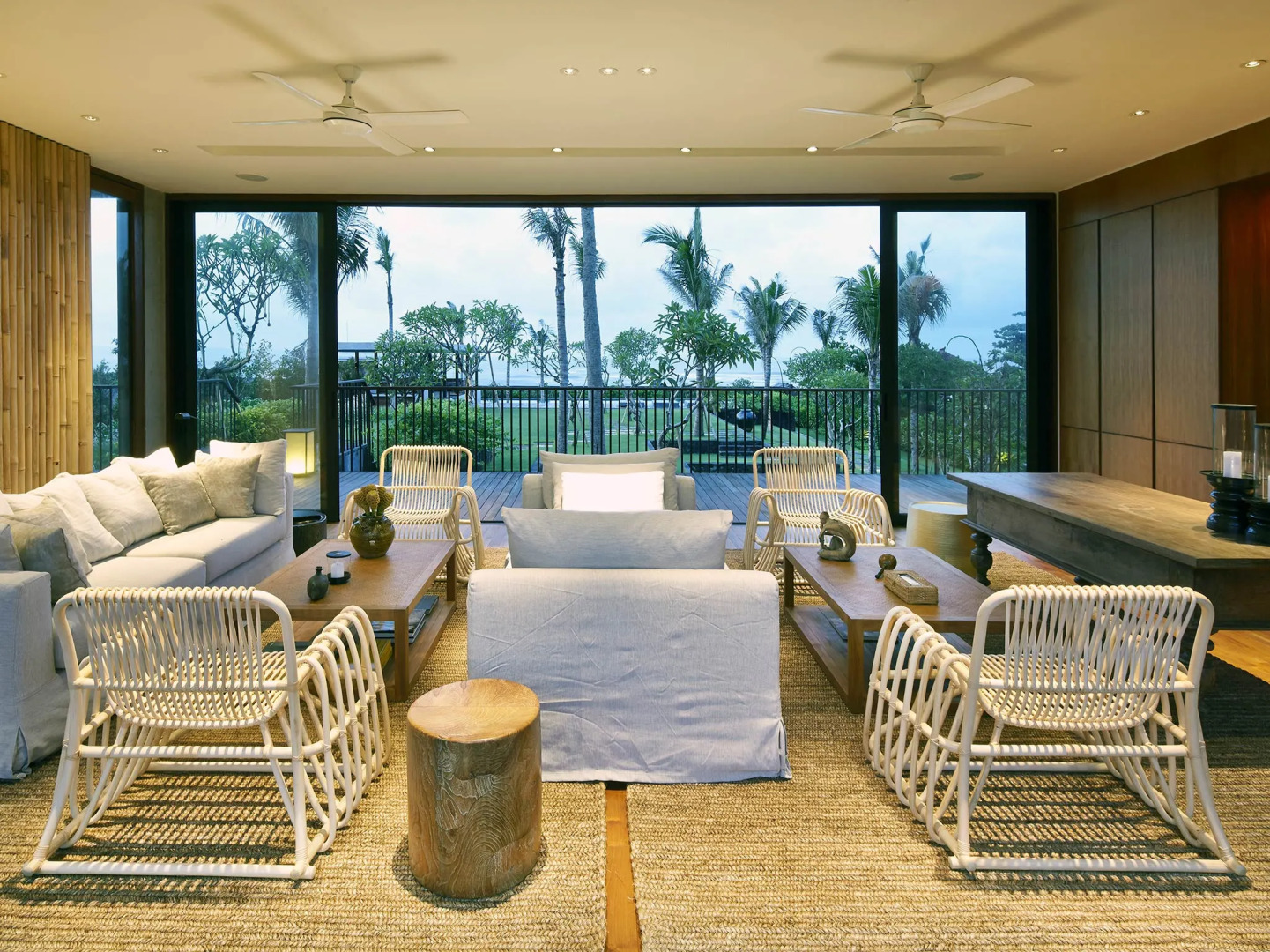 Arnalaya Beach House