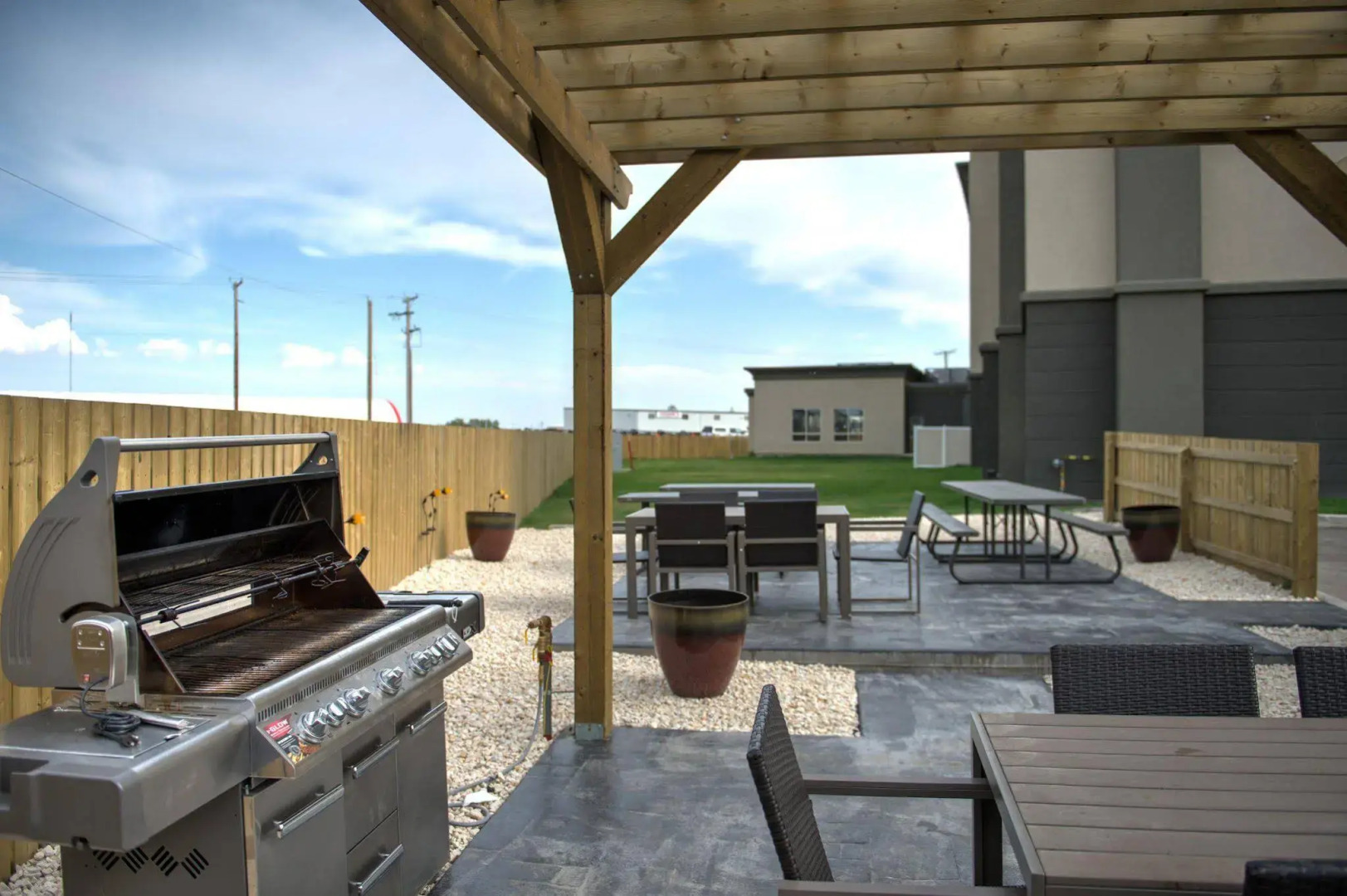 Hampton Inn & Suites by Hilton Regina East Gate