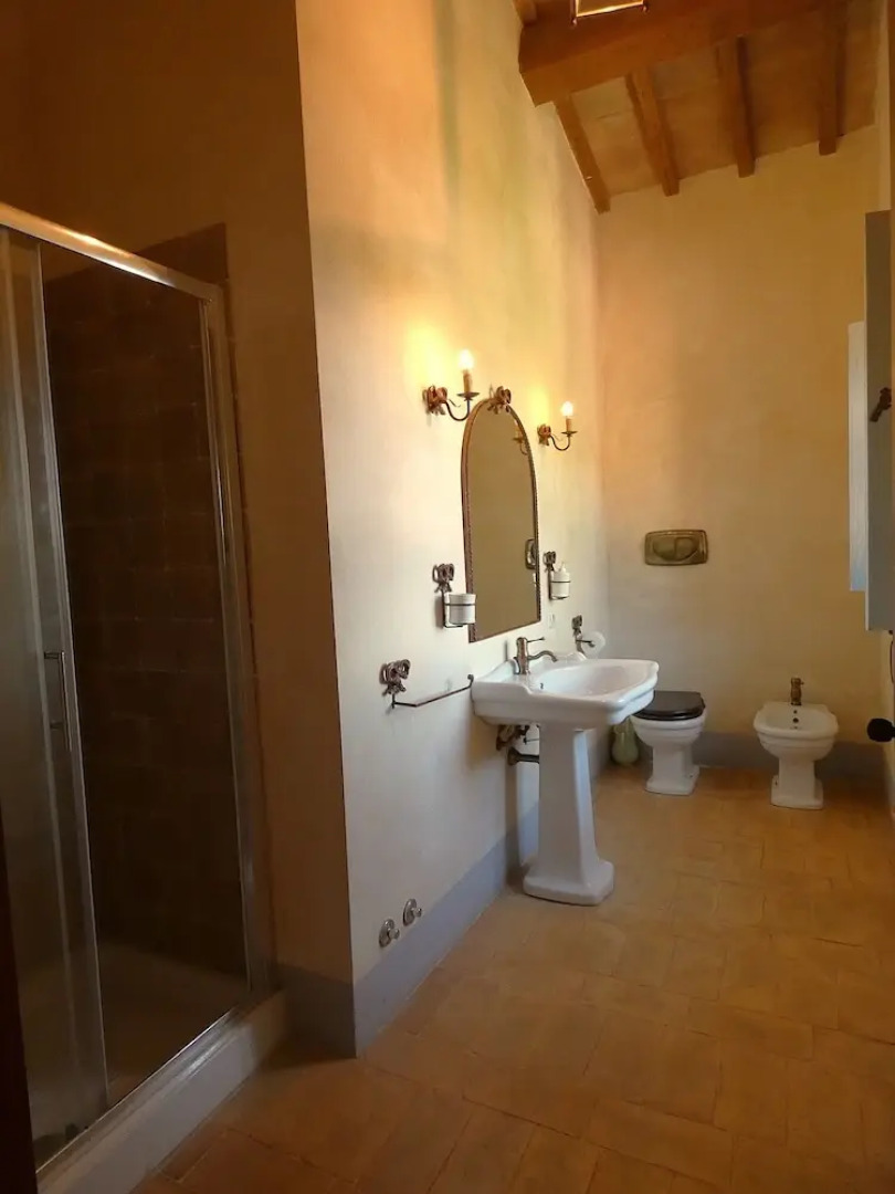 I Escape to Umbria, Quiet