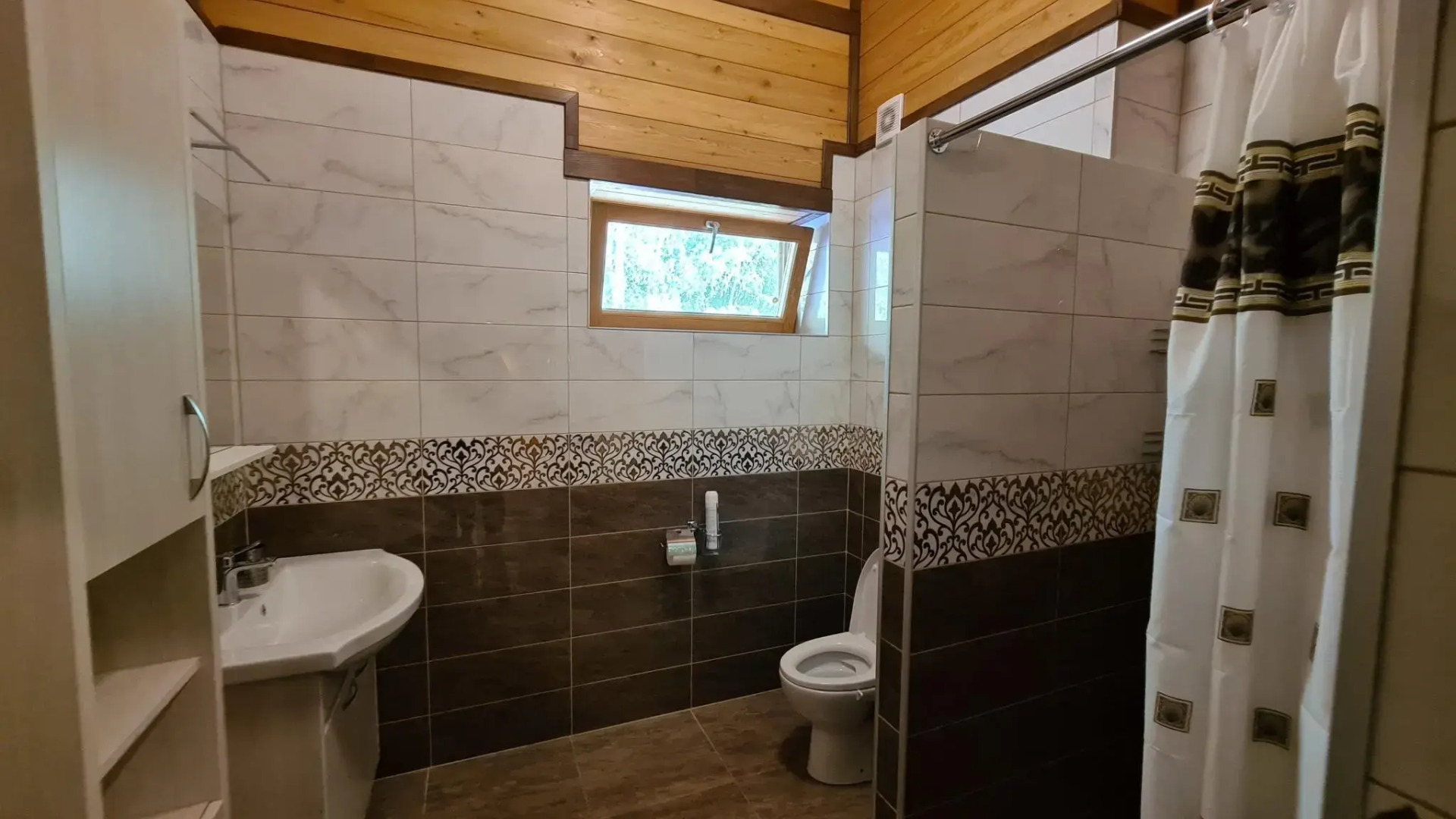 Дом В3 на базе отдыха Новинки Парк