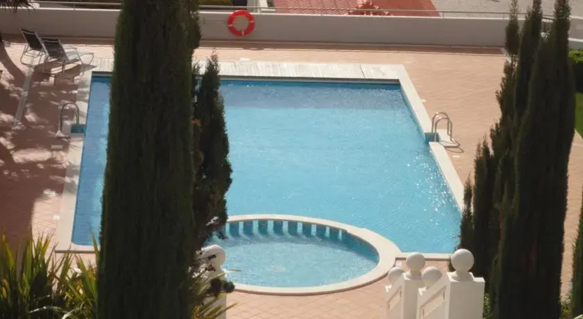 Luxury Apartment on Praia DEl Rey