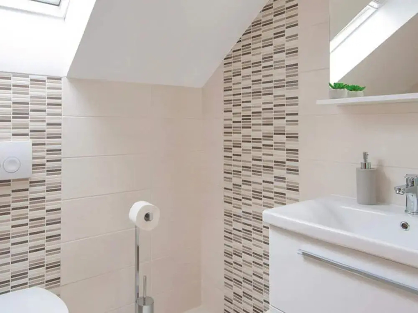 Holiday Home Loviste-three Bedroom Holiday Home With Pool and Sea View