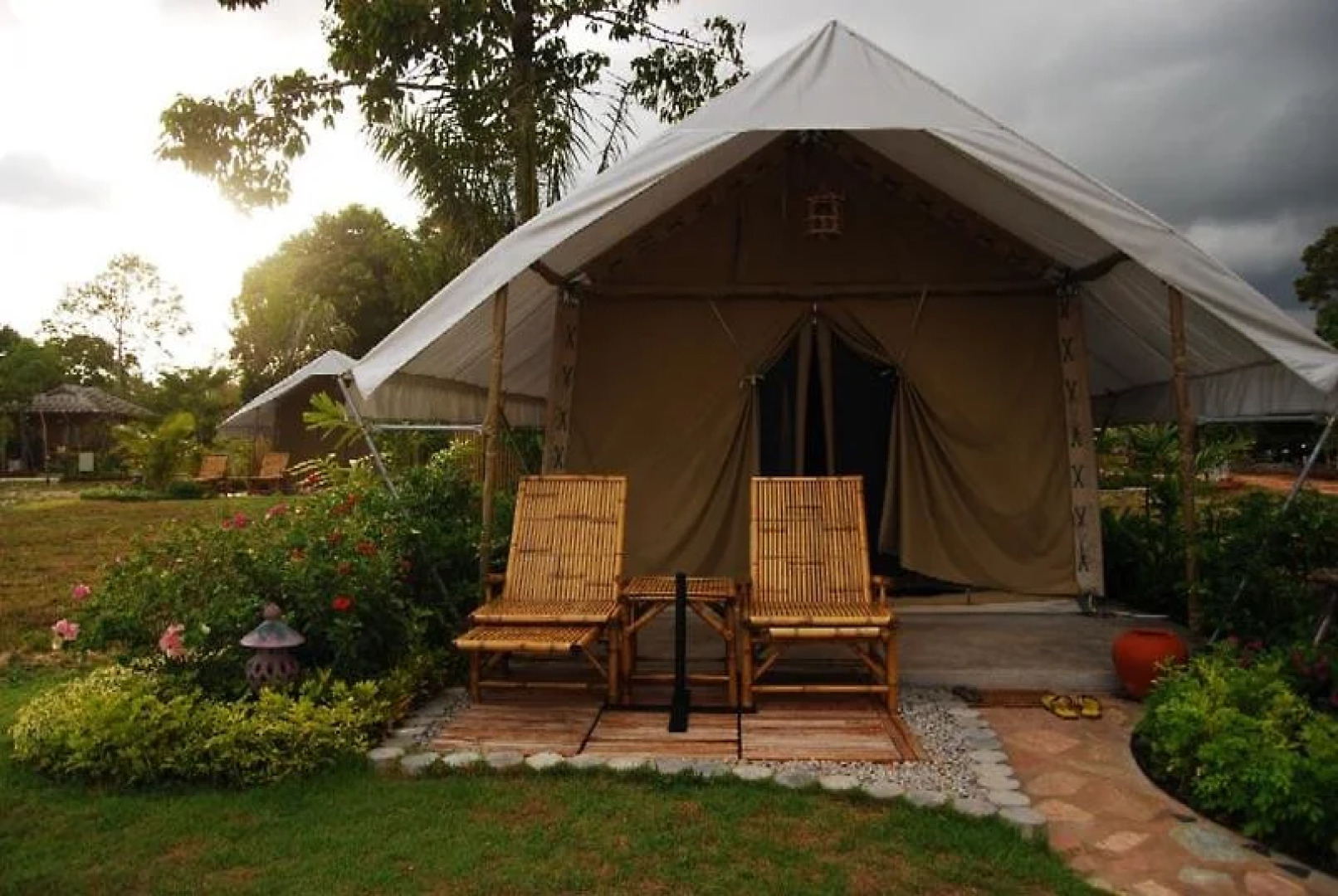 Siam Society Beach Resort