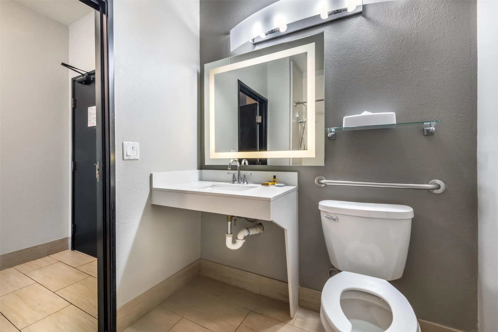 Best Western Plus Liberal Hotel & Suites