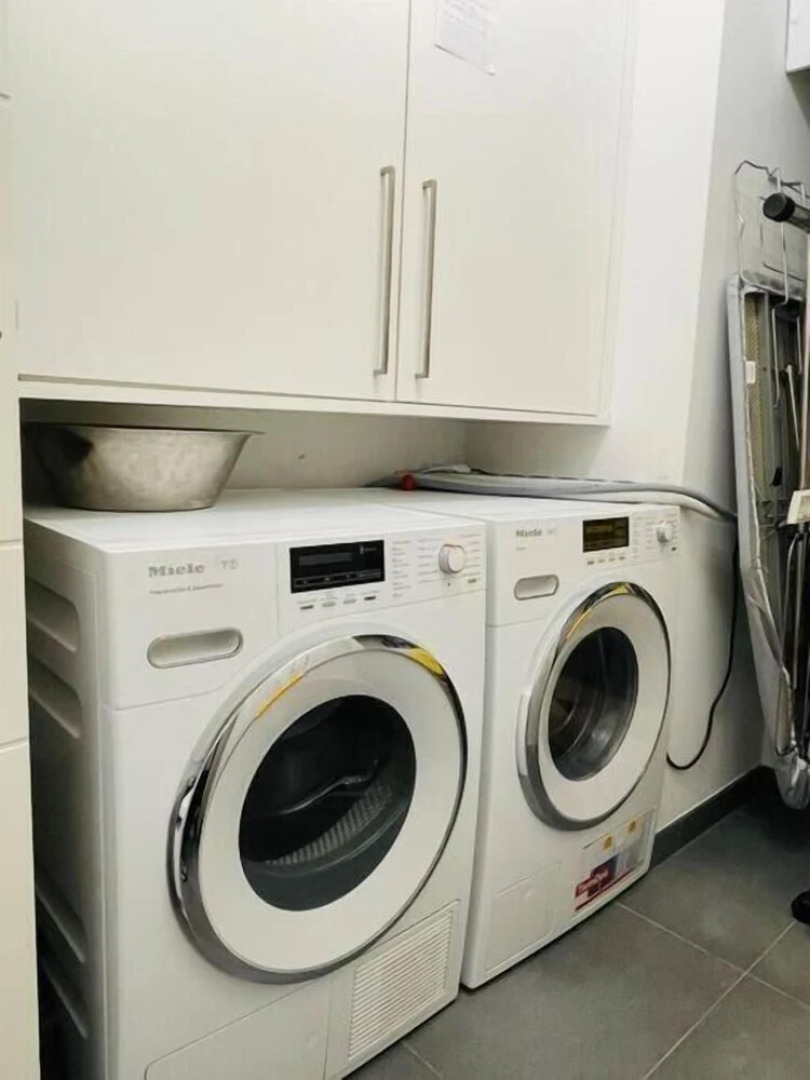 Luxury 3 bedrooms- Terrace and Parking