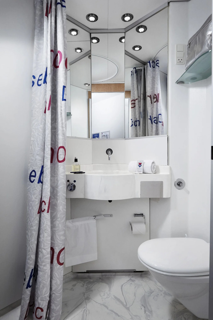 CABINN Express Hotel