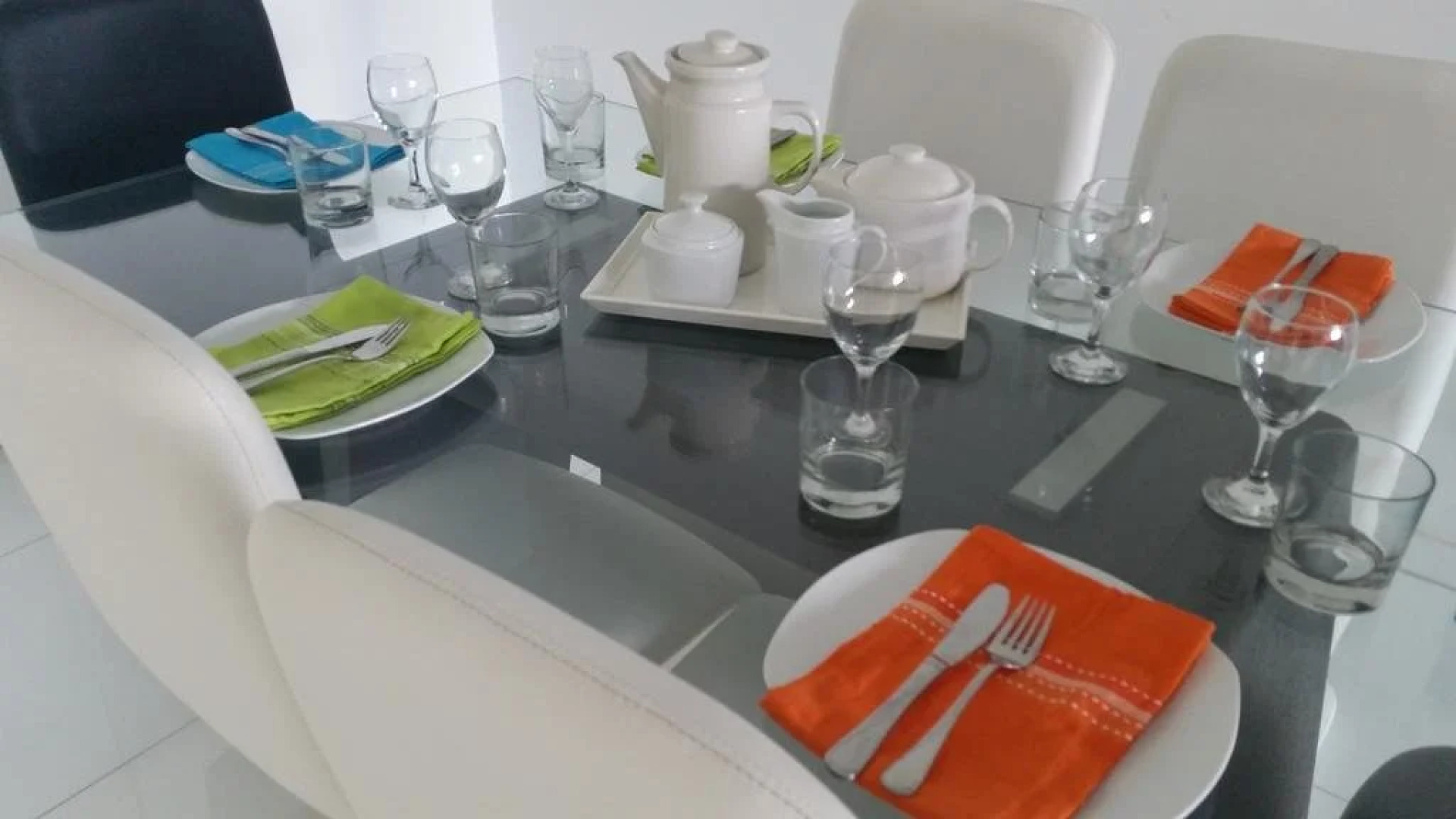 Gulf Palace Apartments