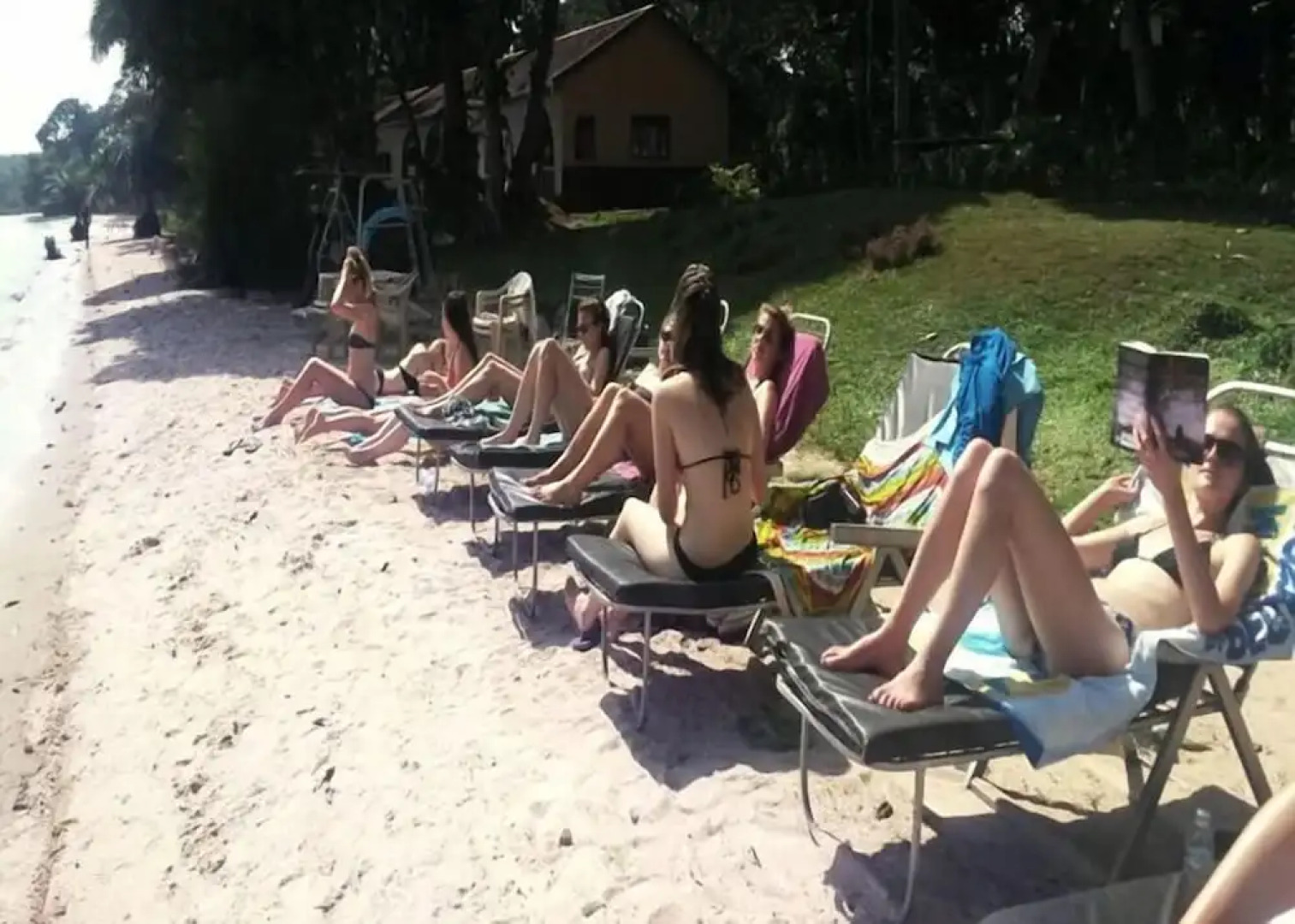 Ssese Islands Beach Hotel - Hostel