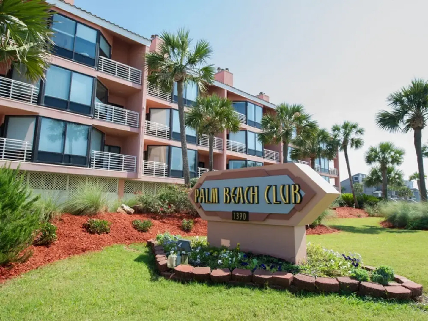 Palm Beach Club 2-249