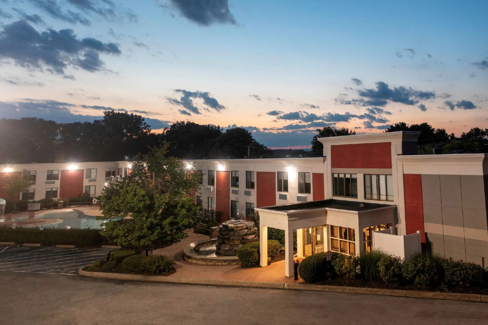 Spark by Hilton Hummelstown Hershey