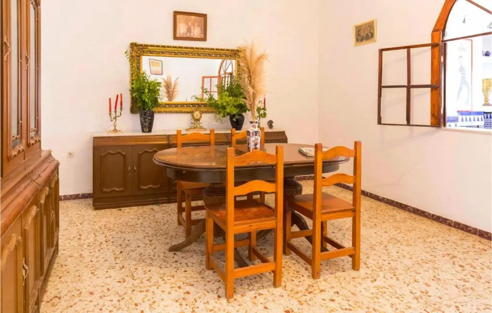 Stunning home in Olivares with Outdoor swimming pool and 3 Bedrooms