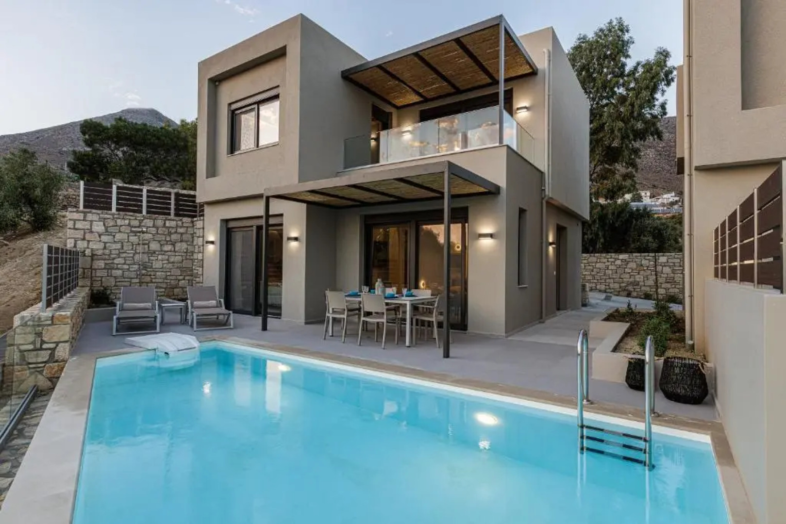 Porti Villas Iraklis