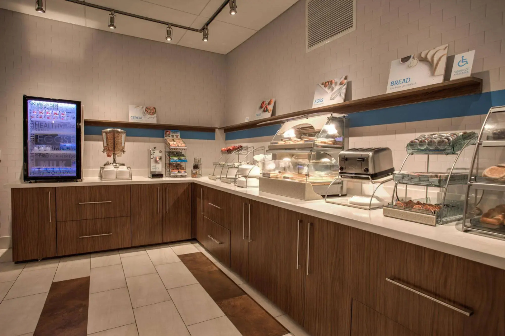 Holiday Inn Express & Suites Lancaster East - Strasburg by IHG