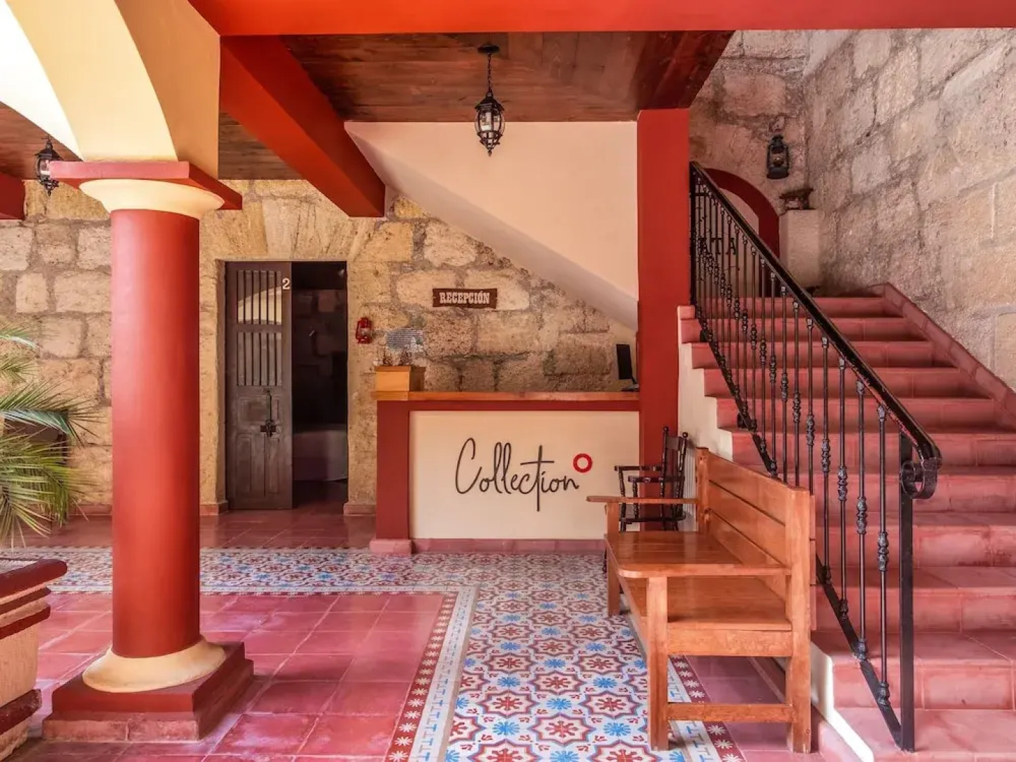 Zapata Hotel y Plaza