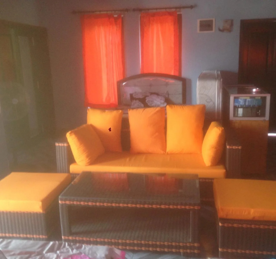 Lakey Peak Hotel Tomo