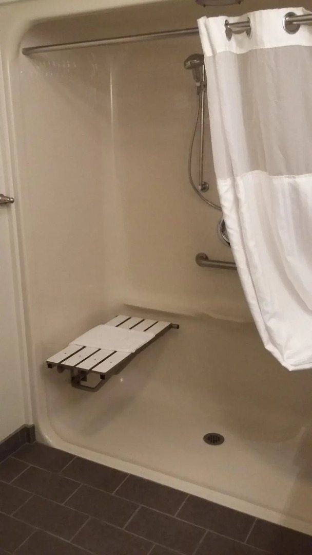 Econo Lodge Inn & Suites Roseburg