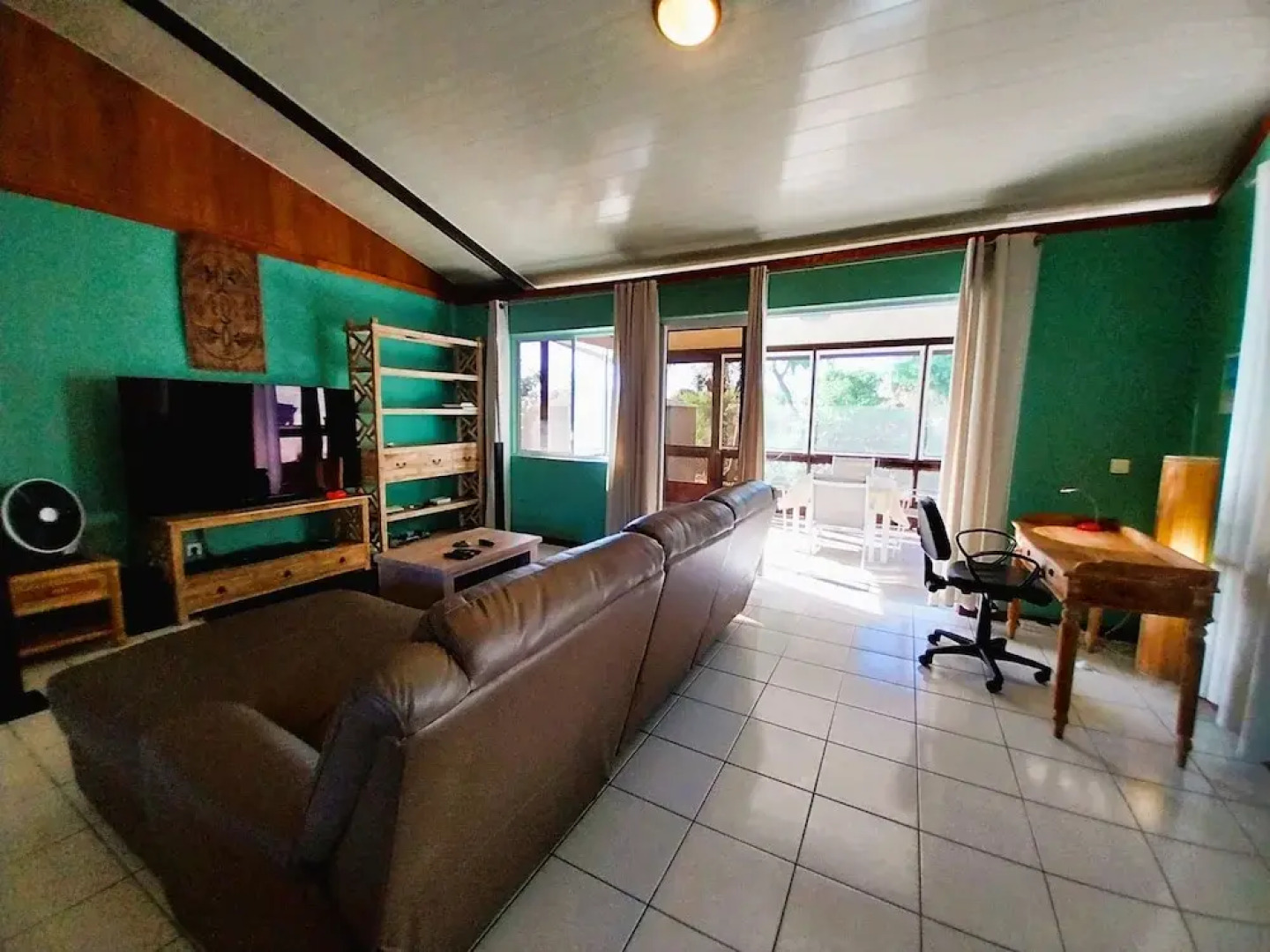 Tahiti - Vaitupa House