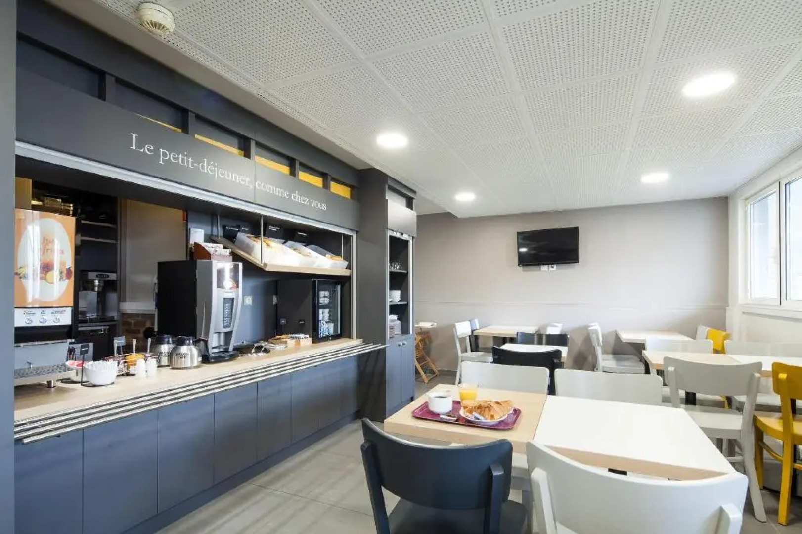 B&B HOTEL Corbeil-Essonnes