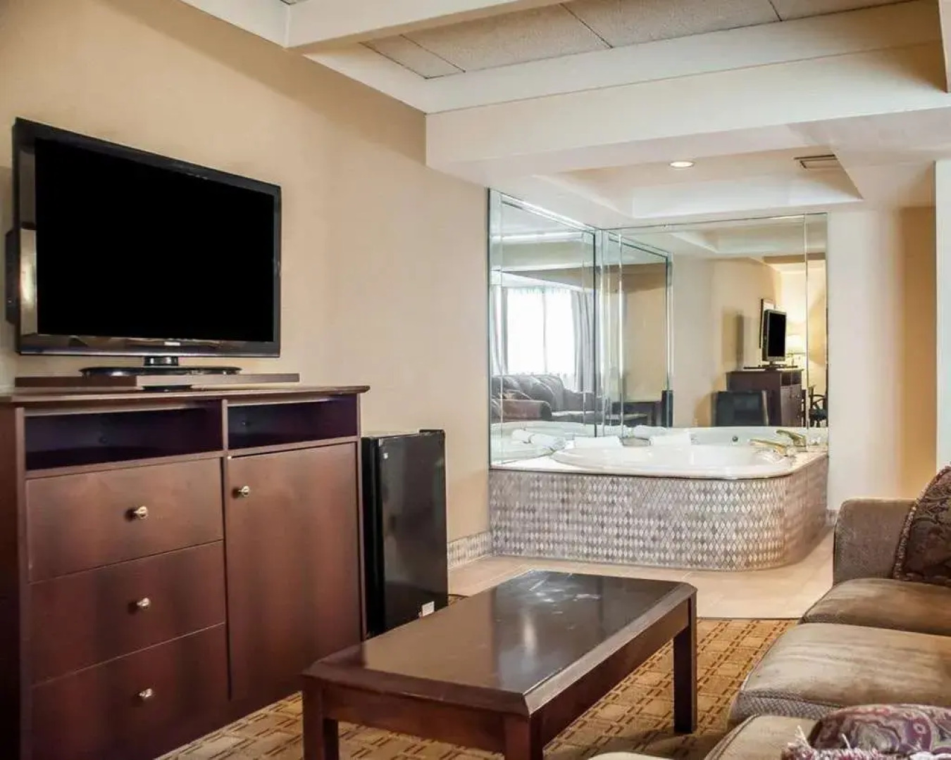 Quality Inn Buffalo Airport