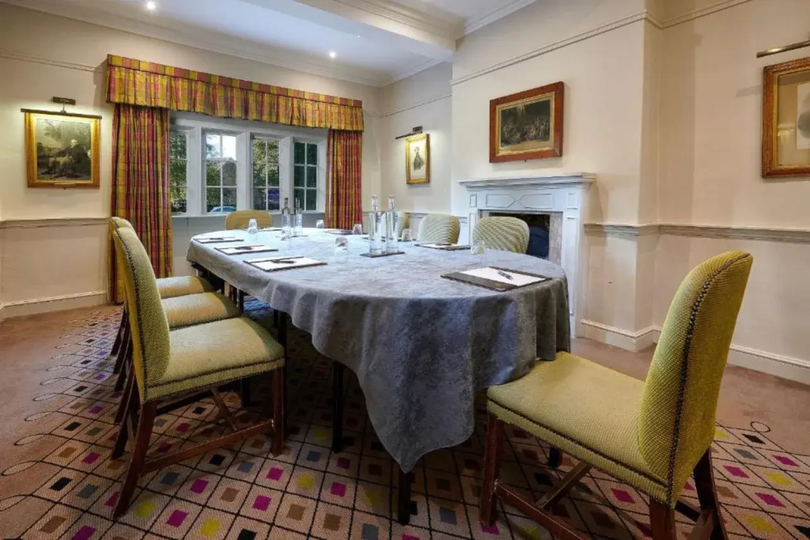 The Devonshire Arms Hotel