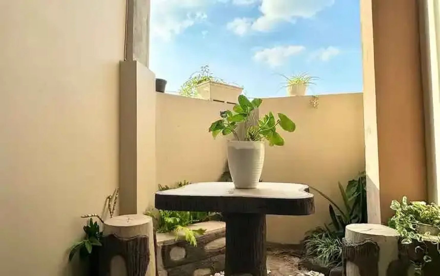 Capital Panorama Guest House Syariah