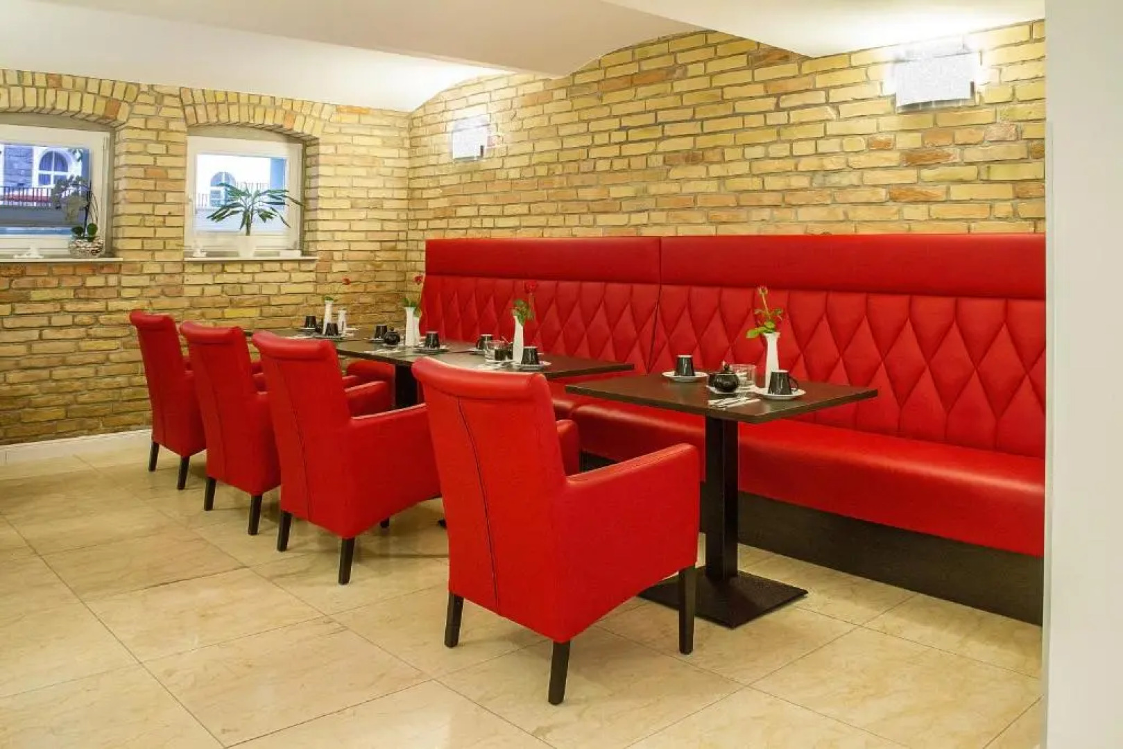 Hotel & Pension Villa Laluna