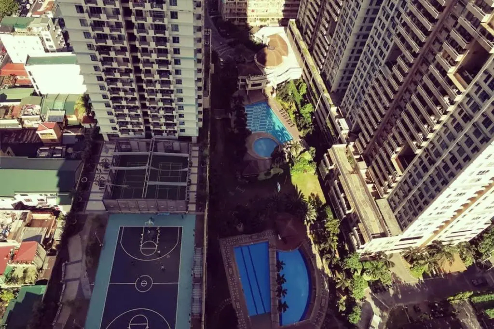 3415 HoliStay Manila 1-Bedroom Condo with NETFLIX and Balcony