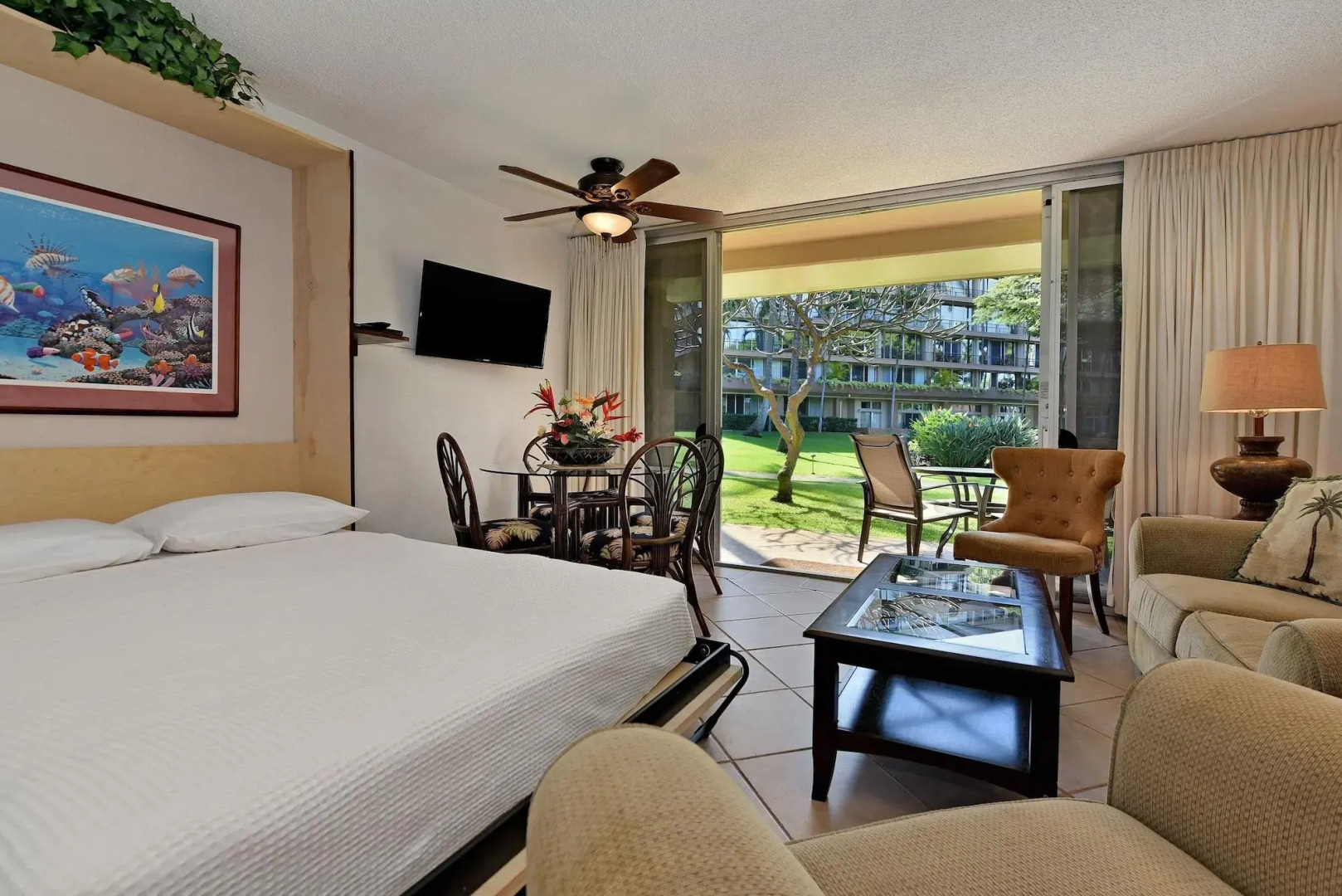 Maui Kaanapali S #b133 Studio Bedroom Condo by RedAwning