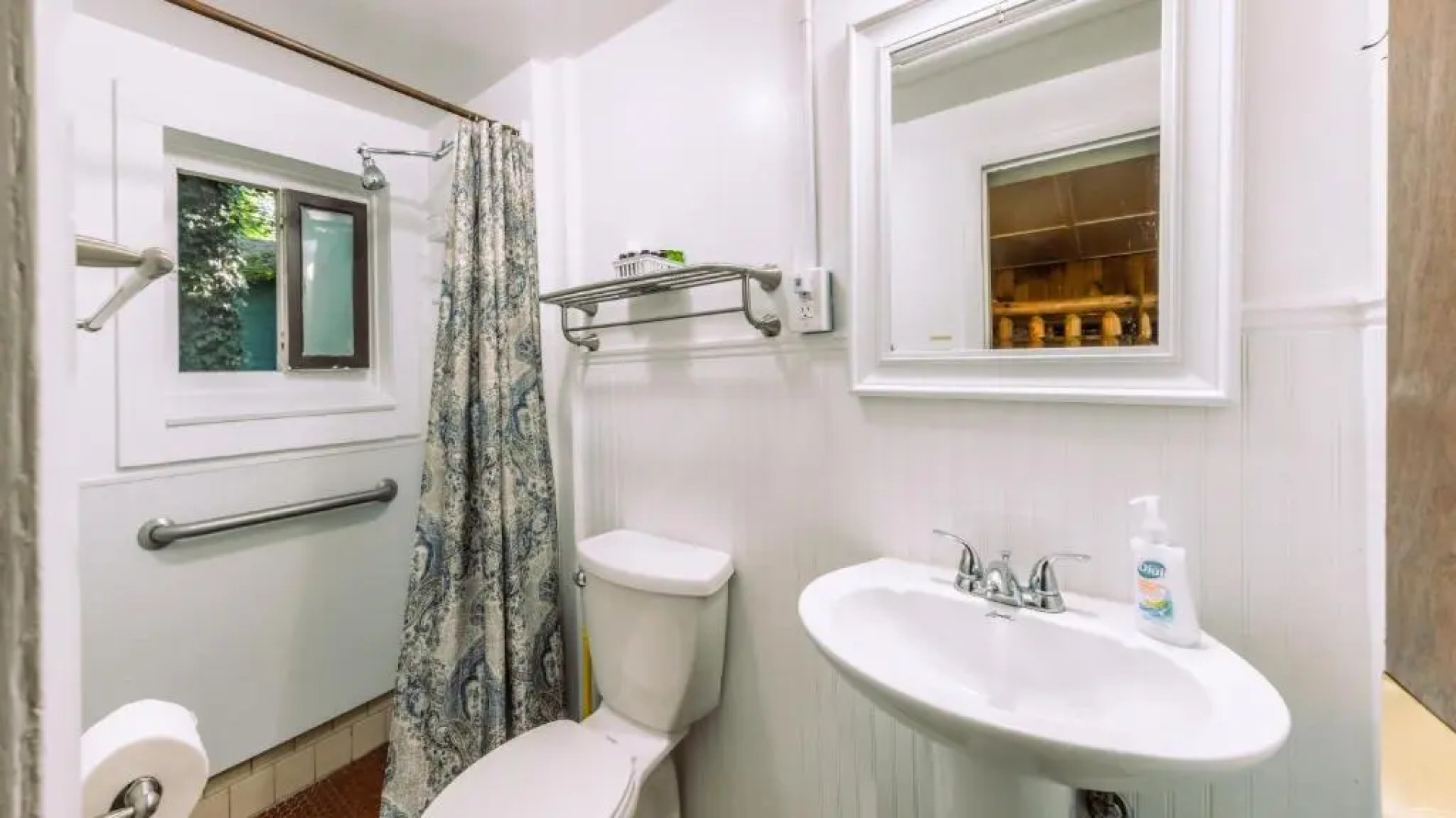 Log Cabin Motor Court