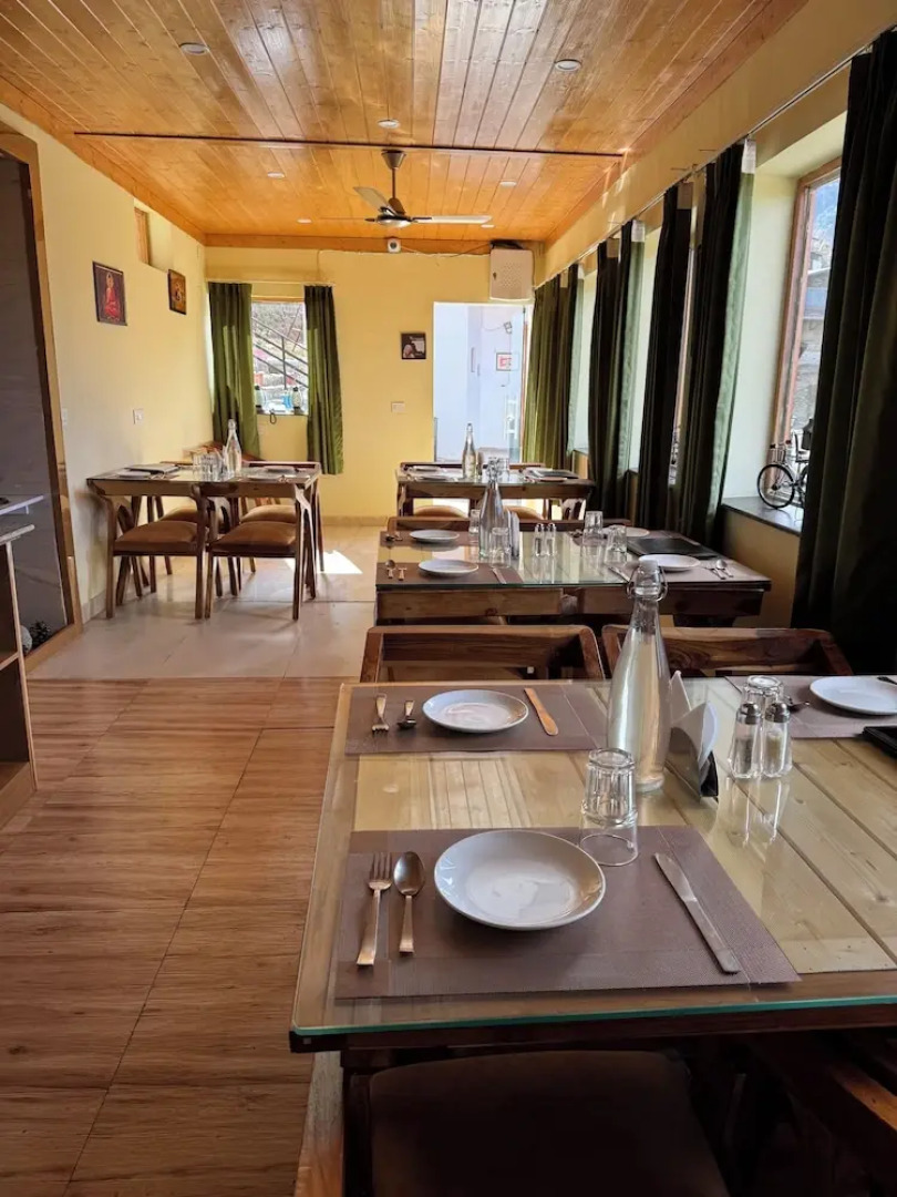 The Vintage Hill Village