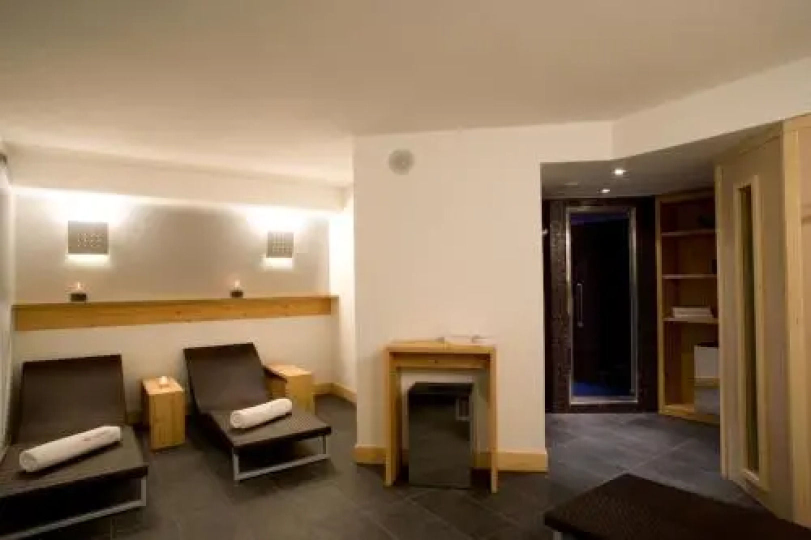 Nei Y Suredl NeveSole